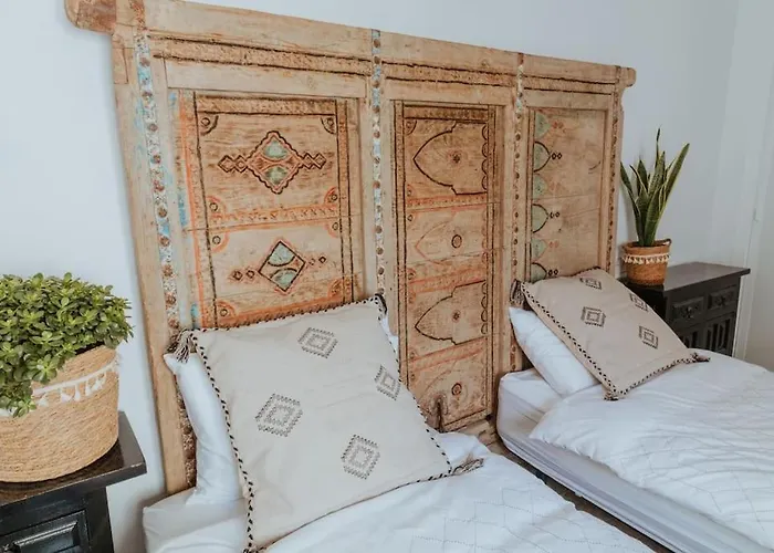 Palmas In Old Town * Nerja