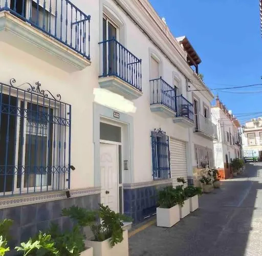 Palmas In Old Town Apartamento Nerja